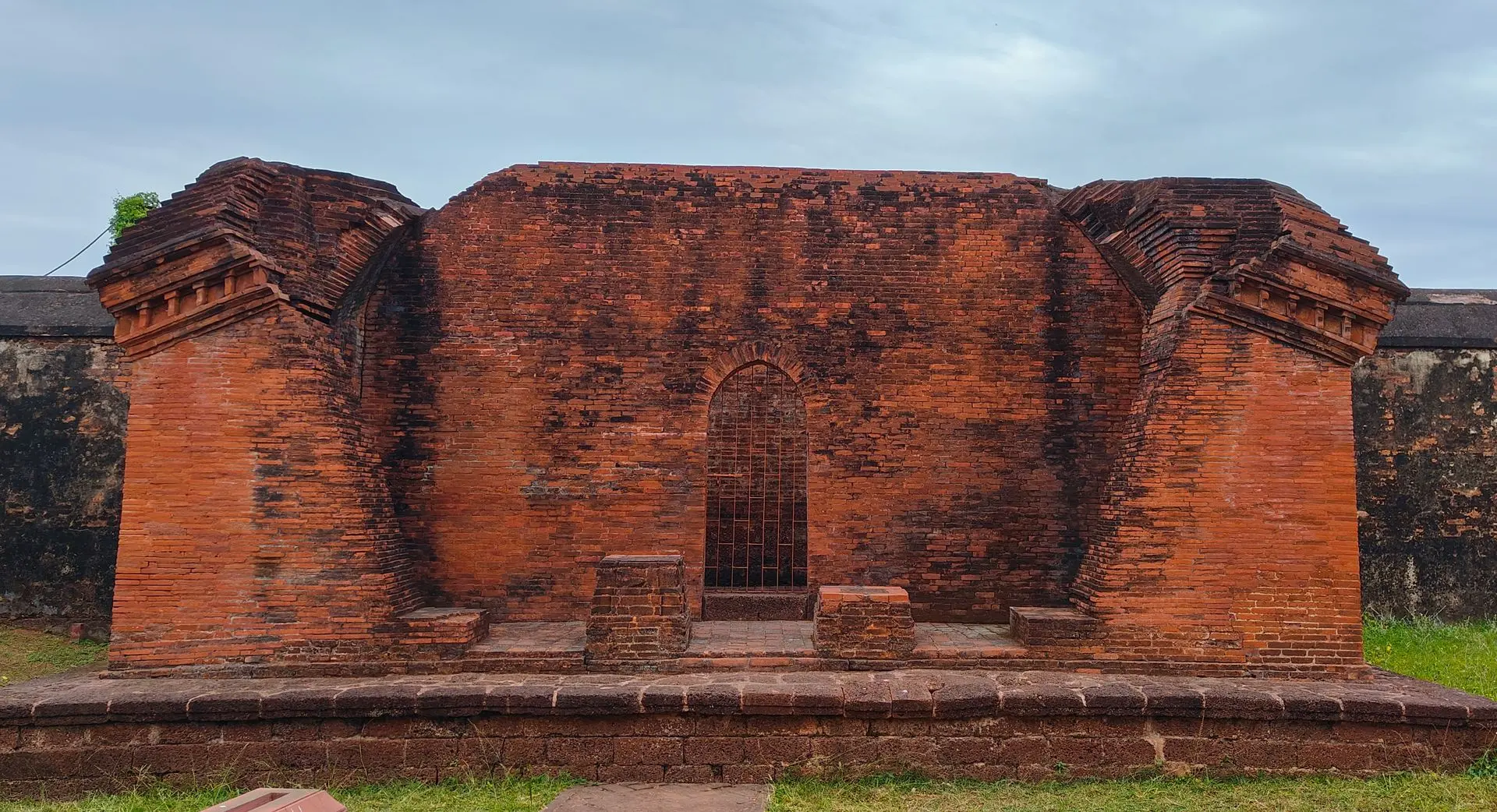 Radhalaljiu temple bishnupur